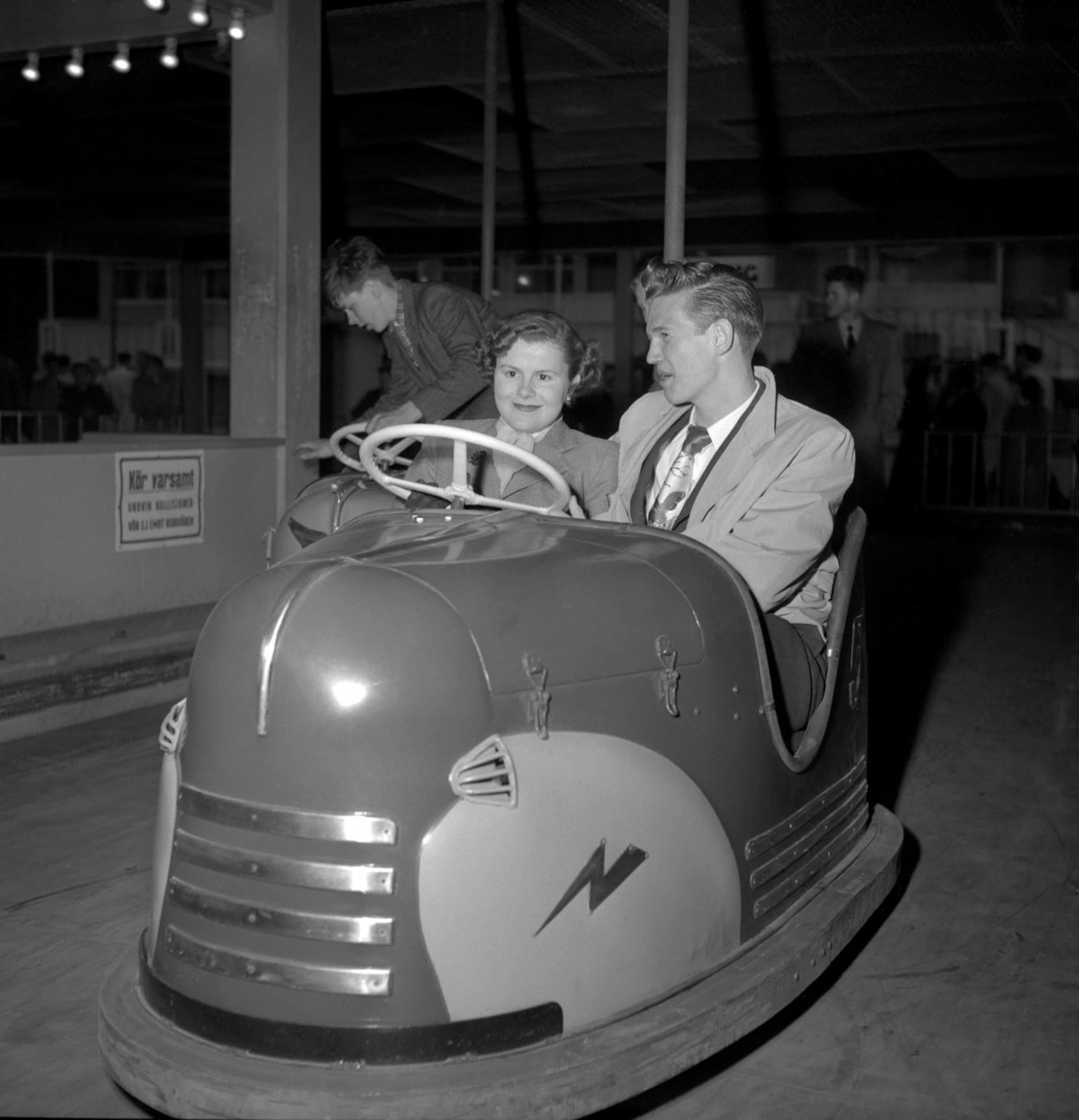 Radiobilarna 1951.